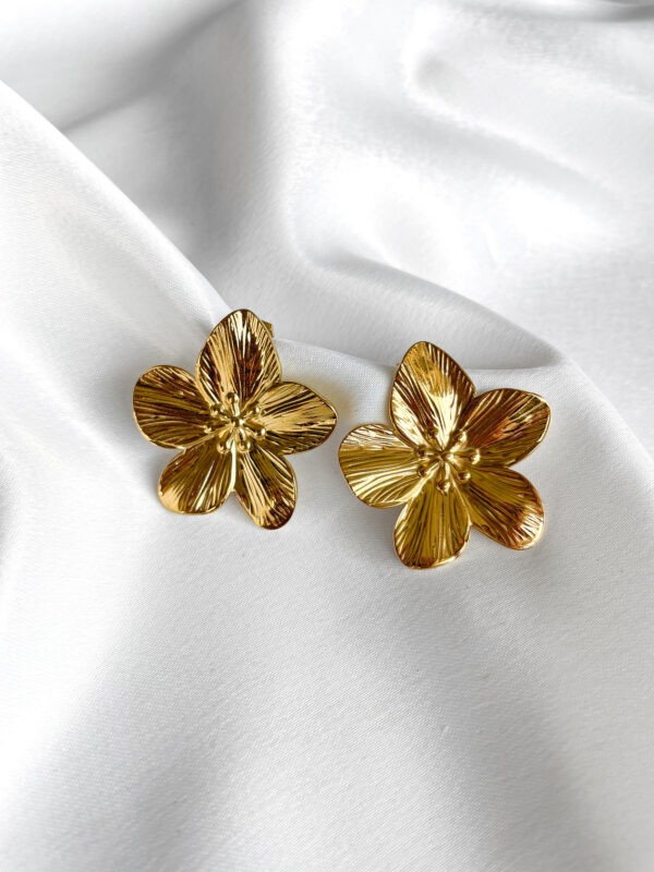 Blossom Earings
